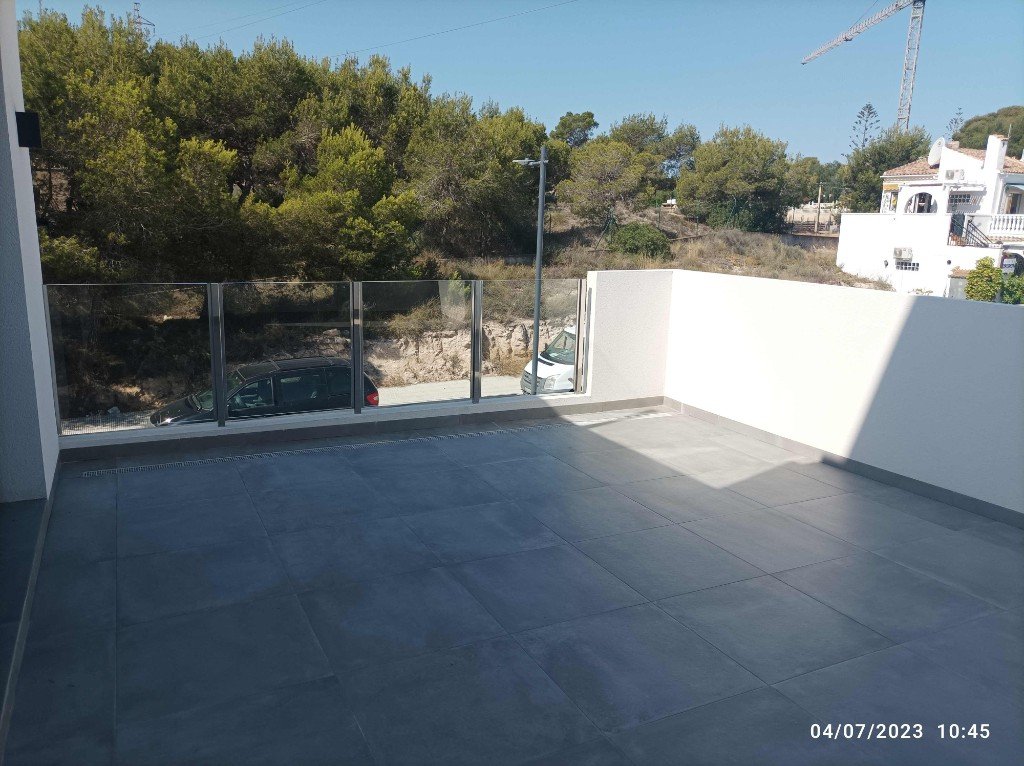 Villa i Villamartin, Alicante, Spanien 3 sovrum, 101 kvm. Nr. 145181