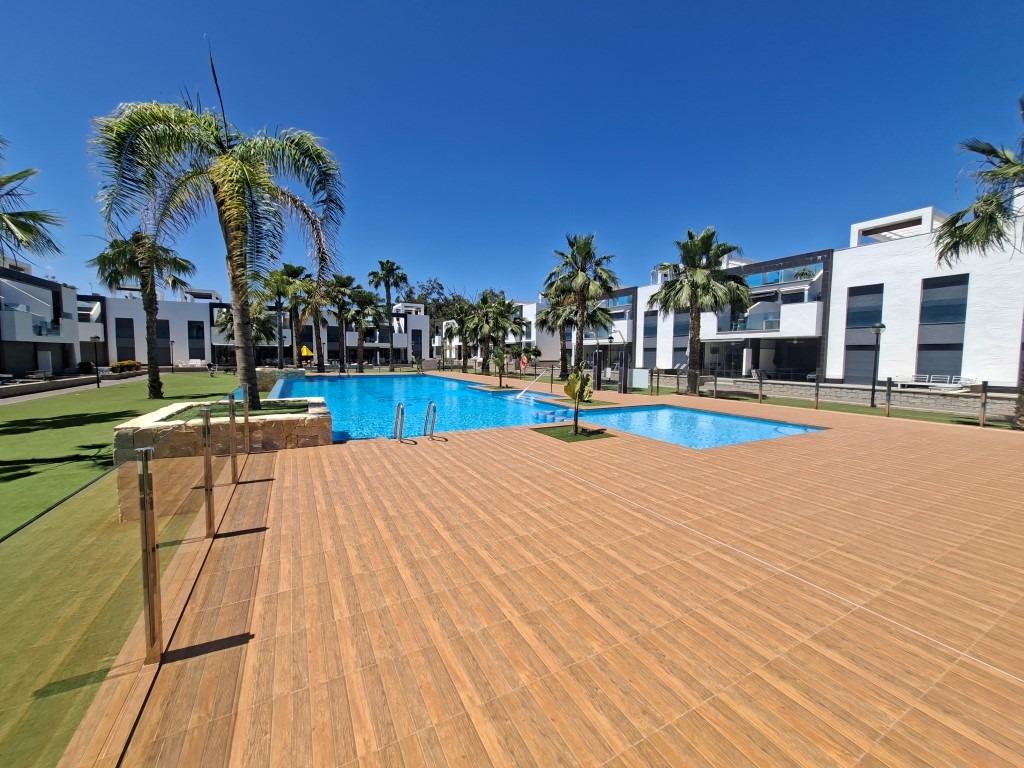 Apartment in Guardamar del Segura, Alicante, Spain 2 bedrooms, 88 sq.m. No. 189530