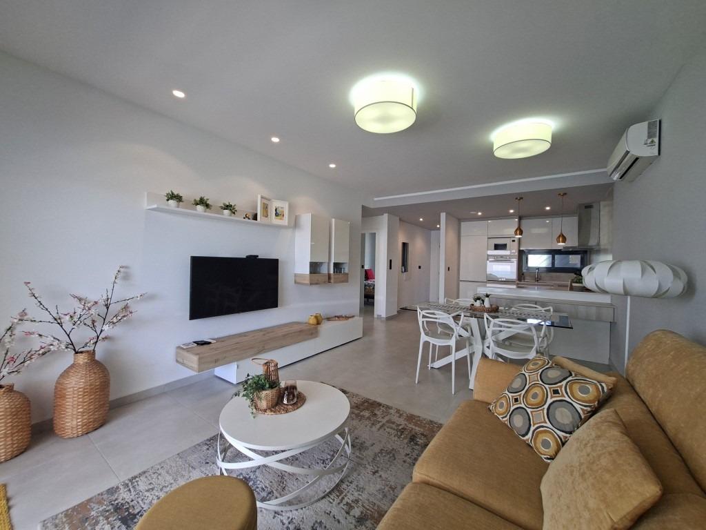Apartment in Guardamar del Segura, Alicante, Spain 2 bedrooms, 88 sq.m. No. 189530