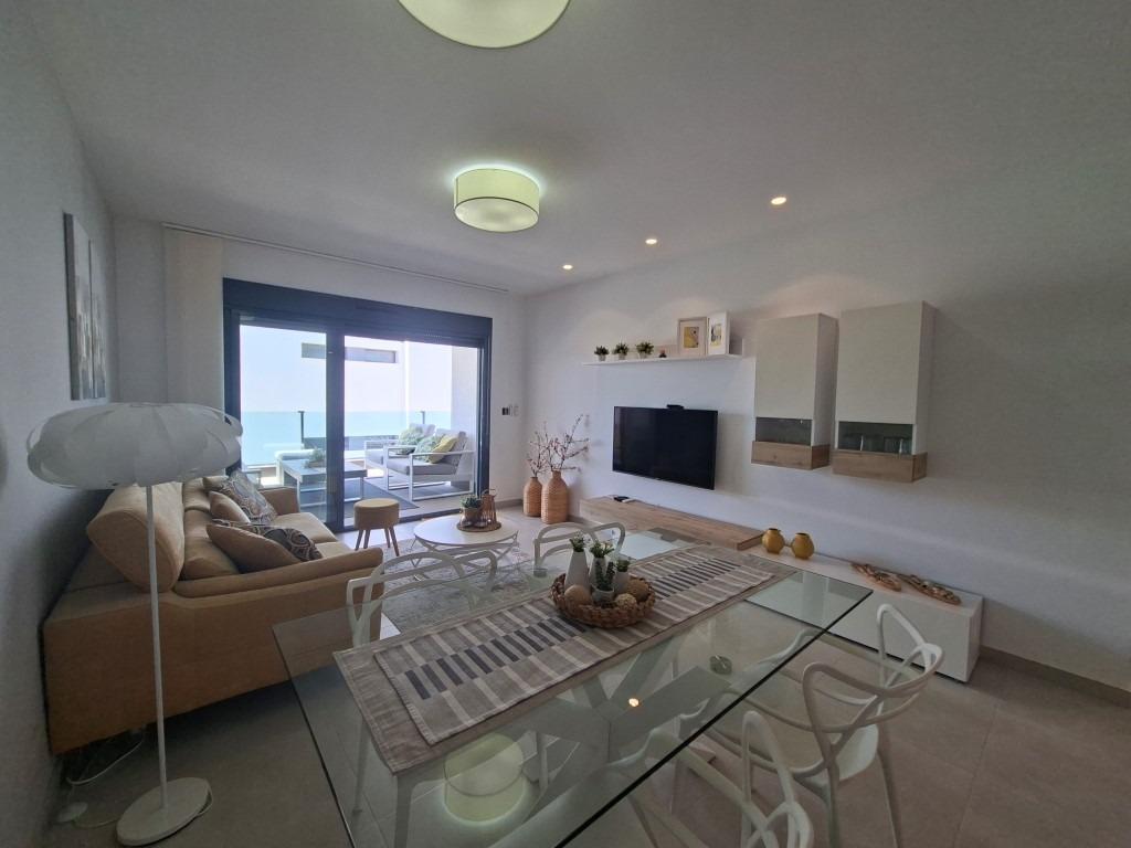 Apartment in Guardamar del Segura, Alicante, Spain 2 bedrooms, 88 sq.m. No. 189530