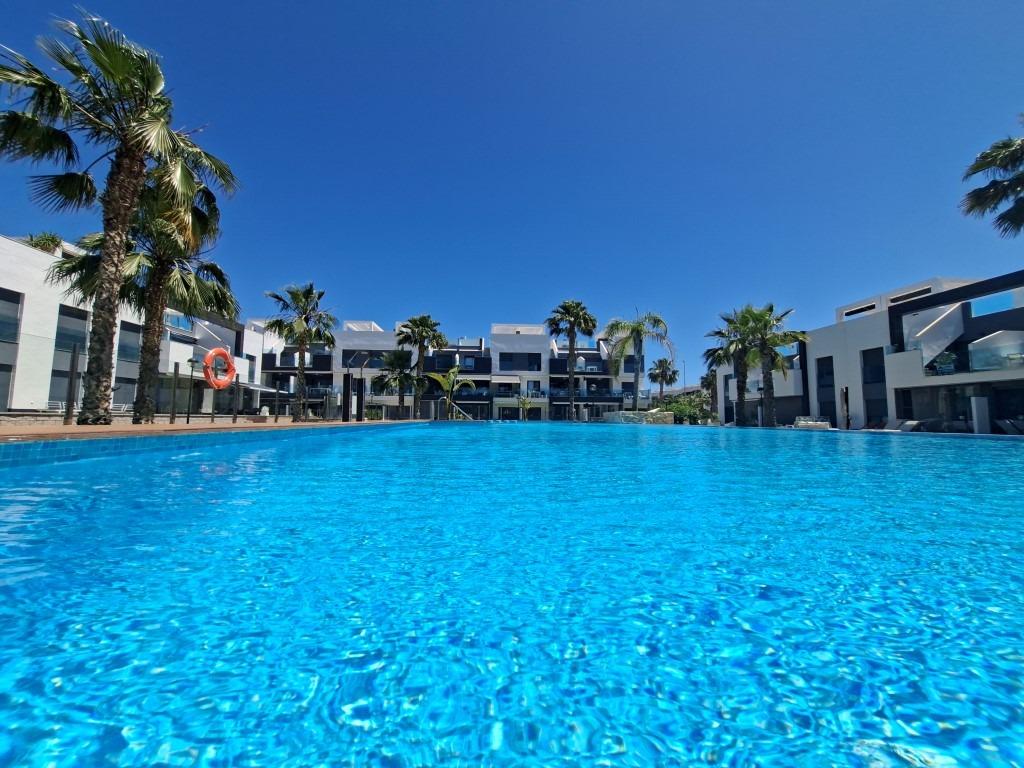 Apartment in Guardamar del Segura, Alicante, Spain 2 bedrooms, 88 sq.m. No. 189530