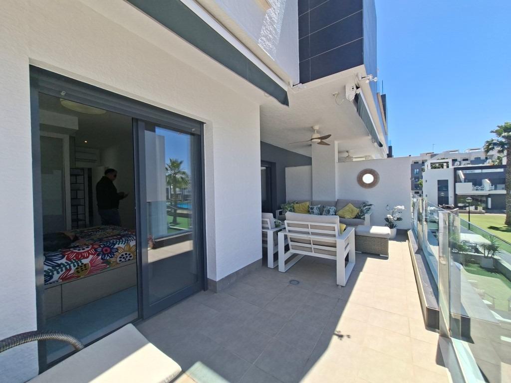 Apartment in Guardamar del Segura, Alicante, Spain 2 bedrooms, 88 sq.m. No. 189530