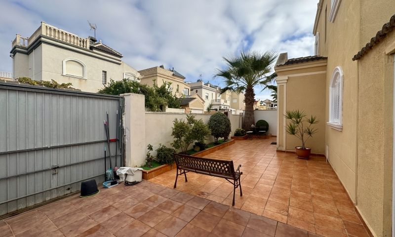 Huvila Torrevieja, Alicante, Espanja 4 makuuhuonetta, 124 m2 No. 189528