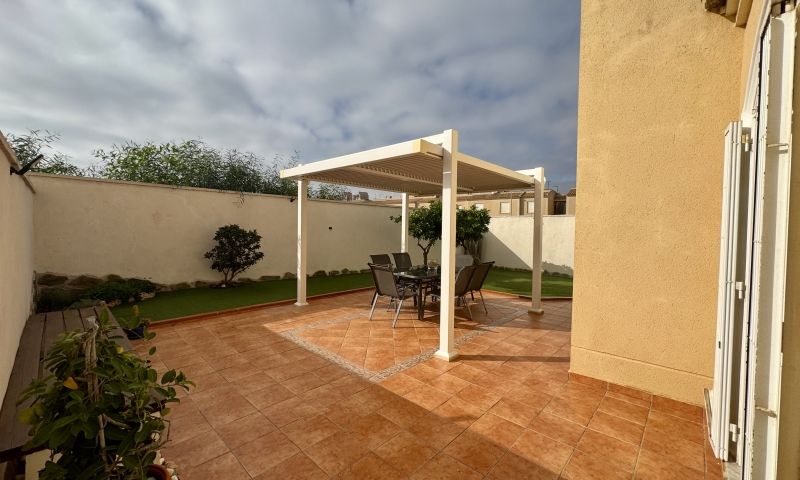 Huvila Torrevieja, Alicante, Espanja 4 makuuhuonetta, 124 m2 No. 189528