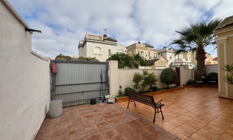 Huvila Torrevieja, Alicante, Espanja 4 makuuhuonetta, 124 m2 No. 189528