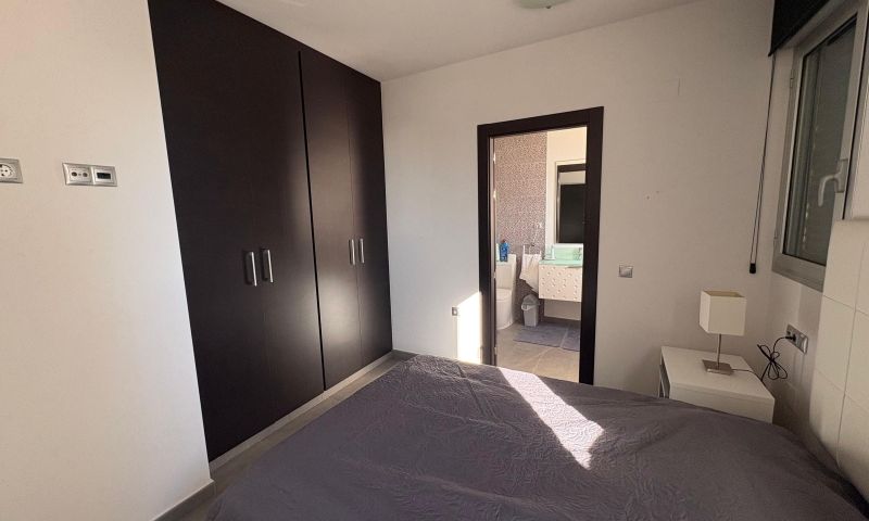 Appartamento a Torrevieja, Alicante, Spagna 2 camere da letto, 73 mq. N° 189526