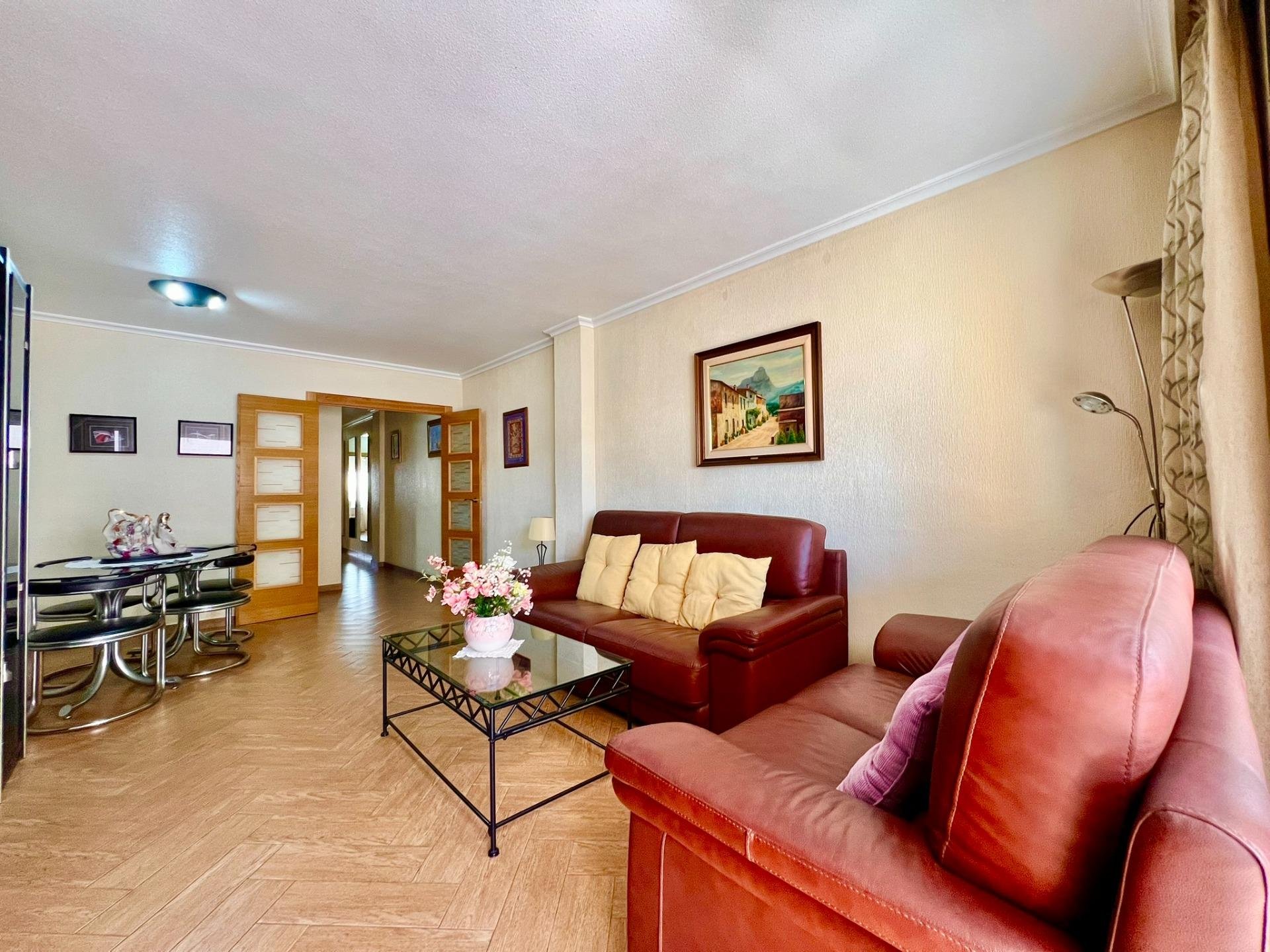 Appartamento a Torrevieja, Alicante, Spagna 3 camere da letto, 145 mq. N° 140434