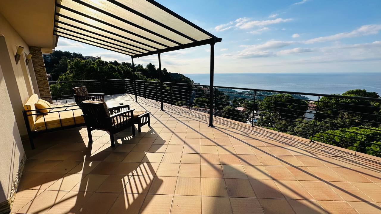Dom w Lloret de Mar, Girona, Hiszpania 7 sypialni,  nr 140438