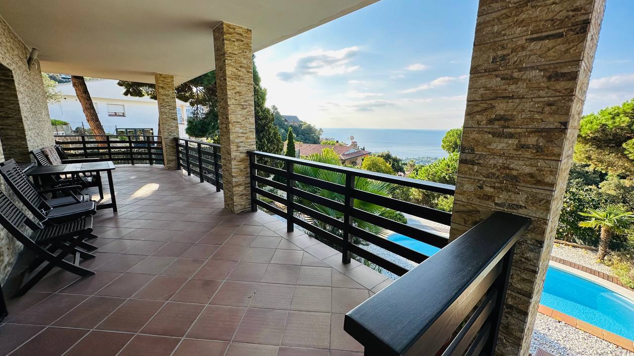 Dom w Lloret de Mar, Girona, Hiszpania 7 sypialni,  nr 140438