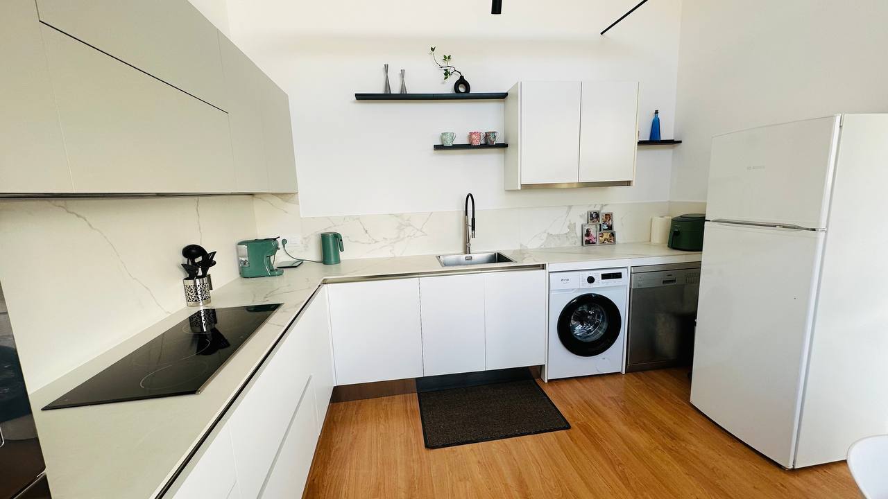 Dom w Lloret de Mar, Girona, Hiszpania 7 sypialni,  nr 140438