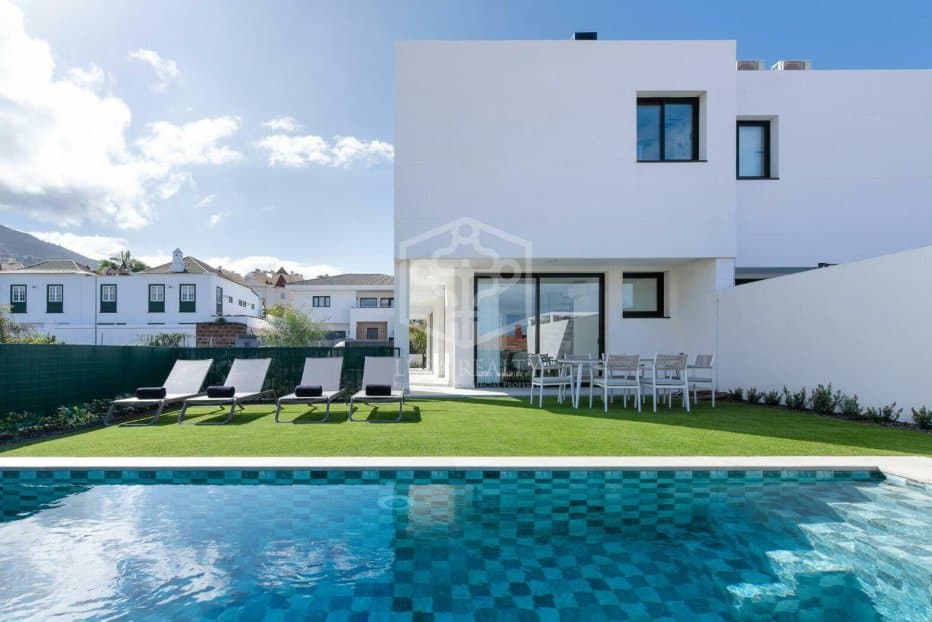 Townhouse à Santa Ursula, Tenerife, Espagne 3 chambres, 414 m2 No. 148794