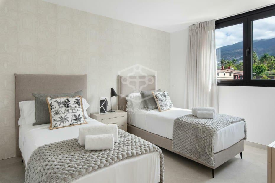 Townhouse à Santa Ursula, Tenerife, Espagne 3 chambres, 414 m2 No. 148794