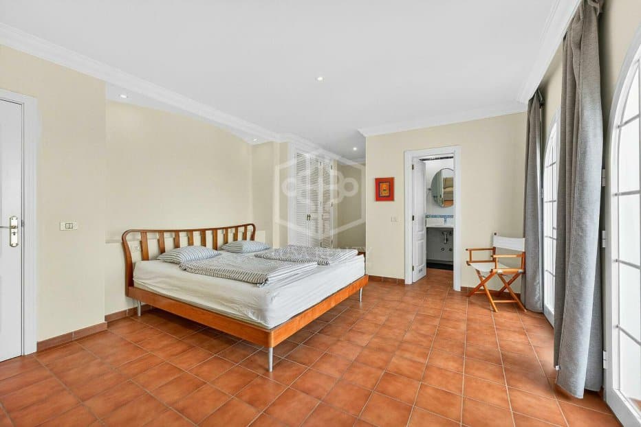 Villa in Adeje, Tenerife, Spanien 5 Schlafzimmer, 455 m2 Nr. 148792