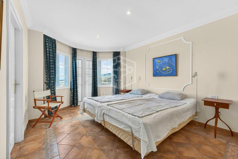 Villa in Adeje, Tenerife, Spanien 5 Schlafzimmer, 455 m2 Nr. 148792