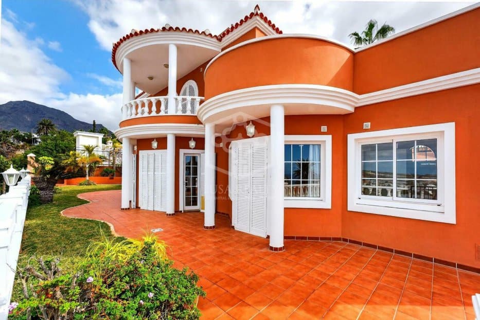 Villa in Adeje, Tenerife, Spanien 5 Schlafzimmer, 455 m2 Nr. 148792