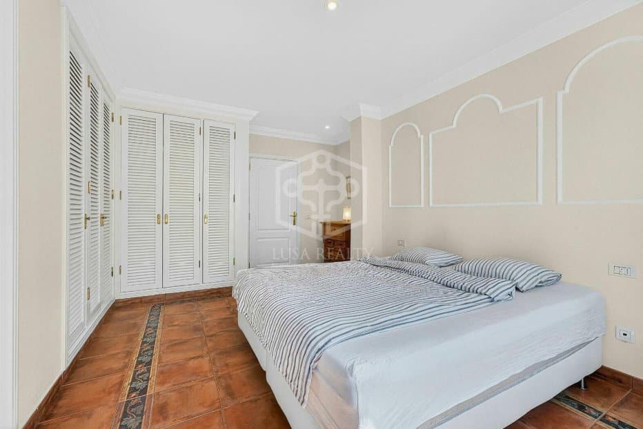 Villa in Adeje, Tenerife, Spanien 5 Schlafzimmer, 455 m2 Nr. 148792