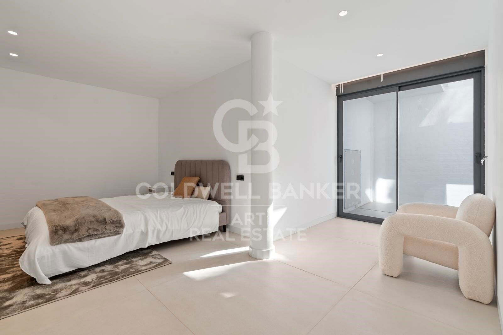 Villa à Estepona, Malaga, Espagne 4 chambres, 277 m2 No. 159276