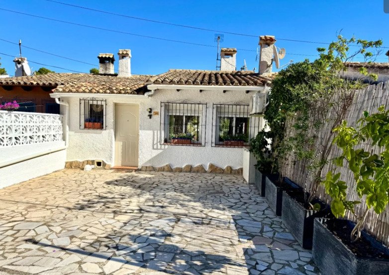Casa adosada en Moraira, Alicante, España 3 dormitorios, 100 m2 No. 161715