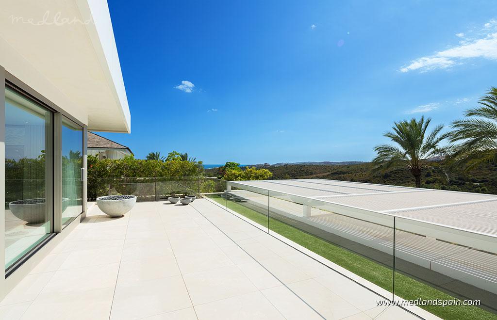 Villa i Casares, Malaga, Spanien 4 sovrum, 578 kvm. Nr. 104703