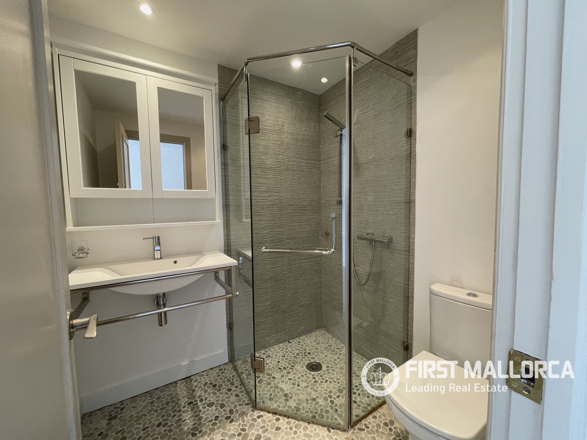 Villa a Mallorca, Spagna 5 camere da letto, 269 mq. N° 172002