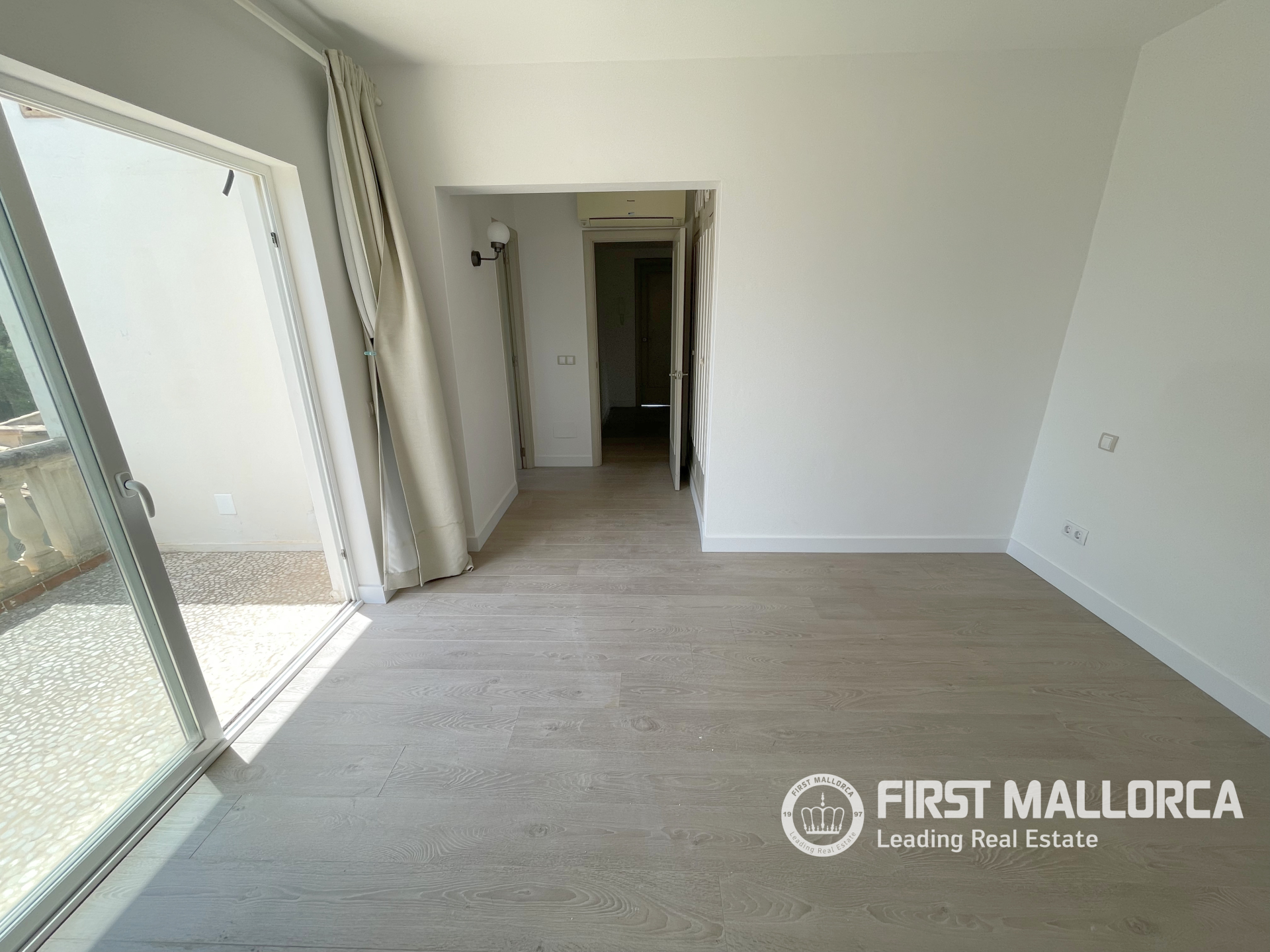 Villa a Mallorca, Spagna 5 camere da letto, 269 mq. N° 172002