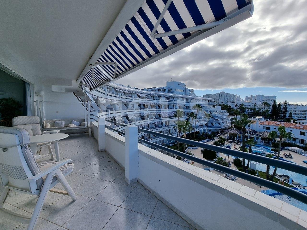 Apartment à Adeje, Tenerife, Espagne 2 chambres, 86 m2 No. 138281