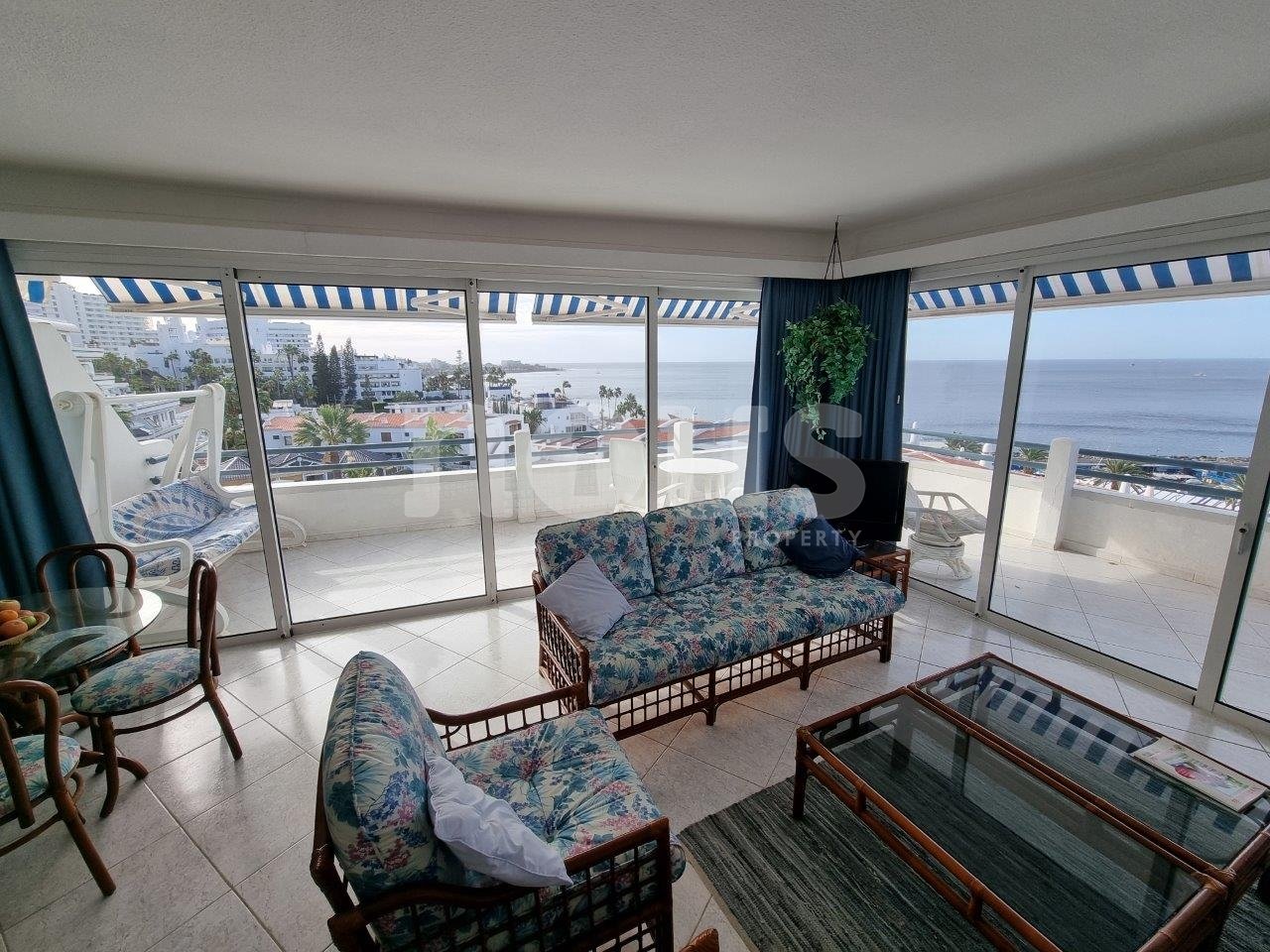 Apartment à Adeje, Tenerife, Espagne 2 chambres, 86 m2 No. 138281