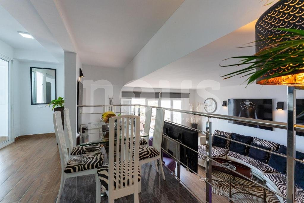 Villa in San Eugenio, Tenerife, Spanien 7 Schlafzimmer, 373 m2 Nr. 138279