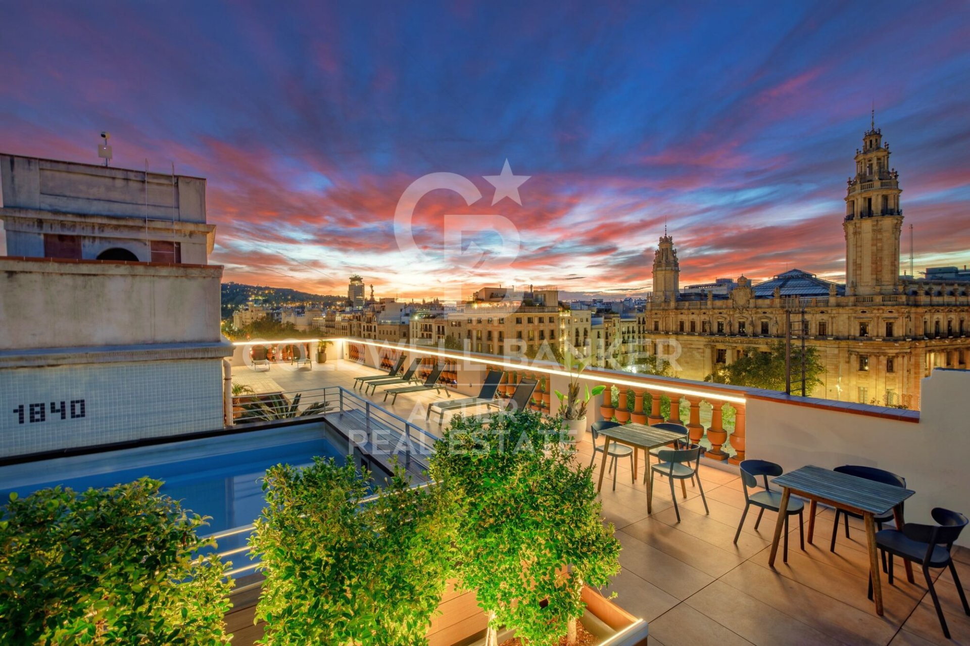 Trīņu māja Barcelona, Spānijā 2 istabas, 89 m2 Nr. 178972