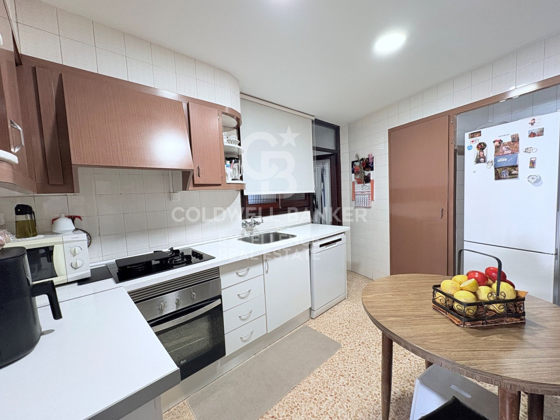 Kommersiell fastighet i Oliva, Valencia, Spanien 866 kvm. Nr. 178976