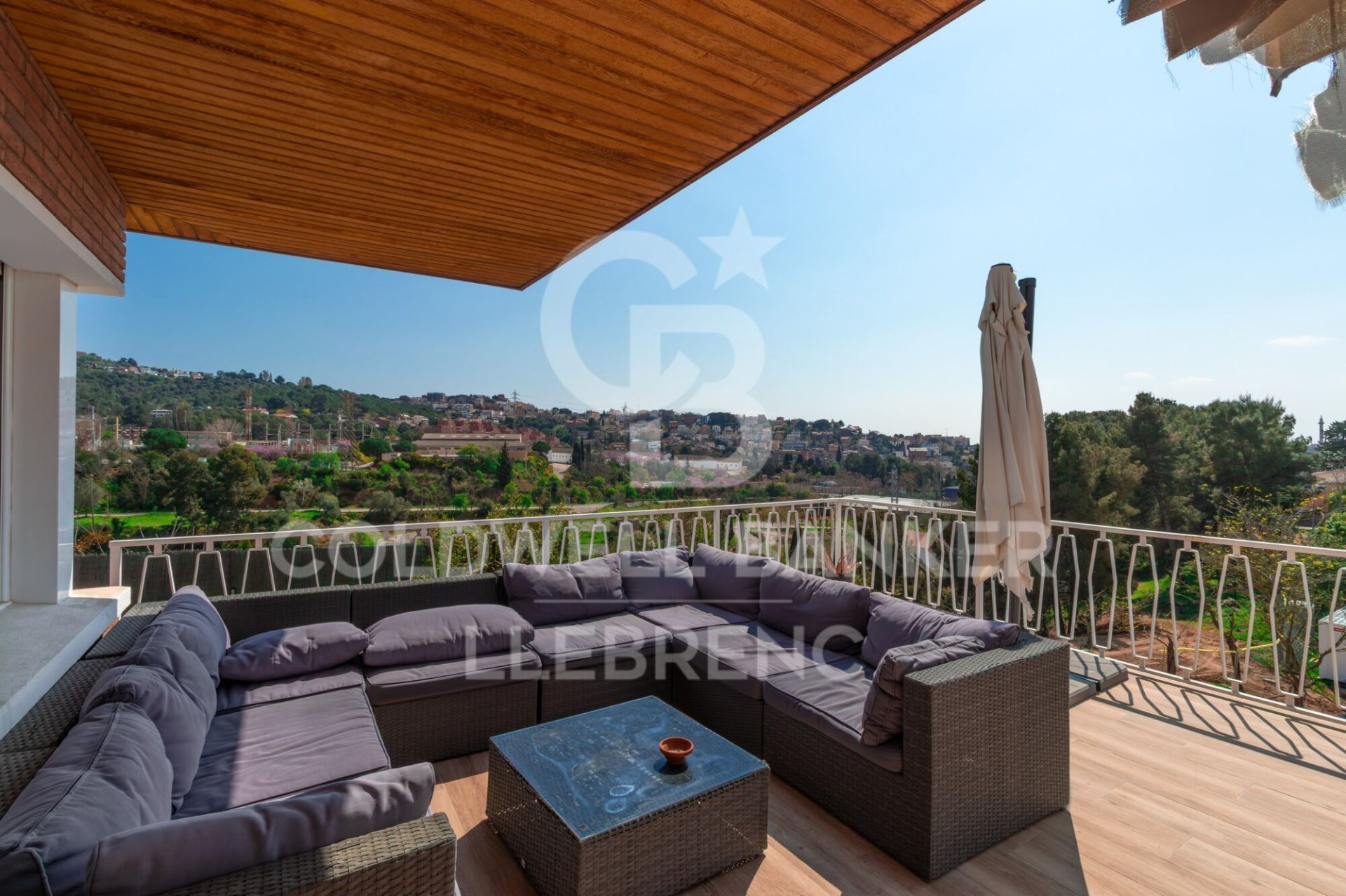 Māja Sant Just Desvern, Barcelona, Spānijā 6 istabas, 351 m2 Nr. 178977