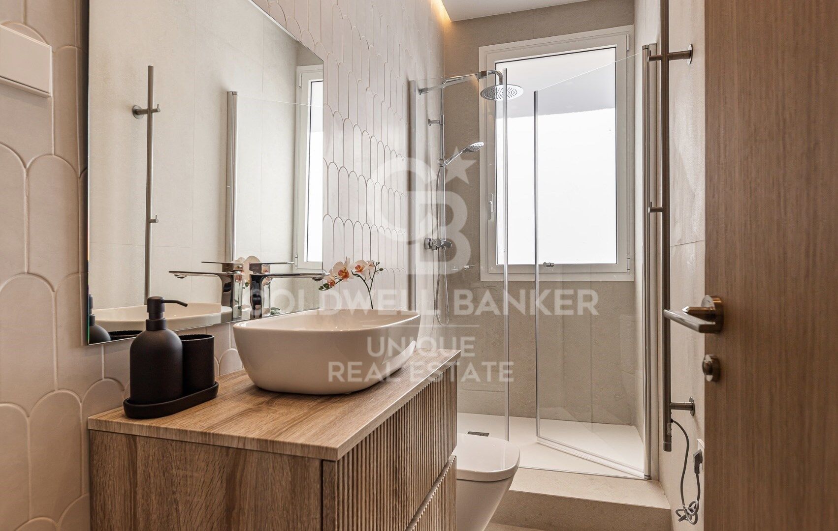 Apartment à Madrid, Espagne 2 chambres, 92 m2 No. 178381