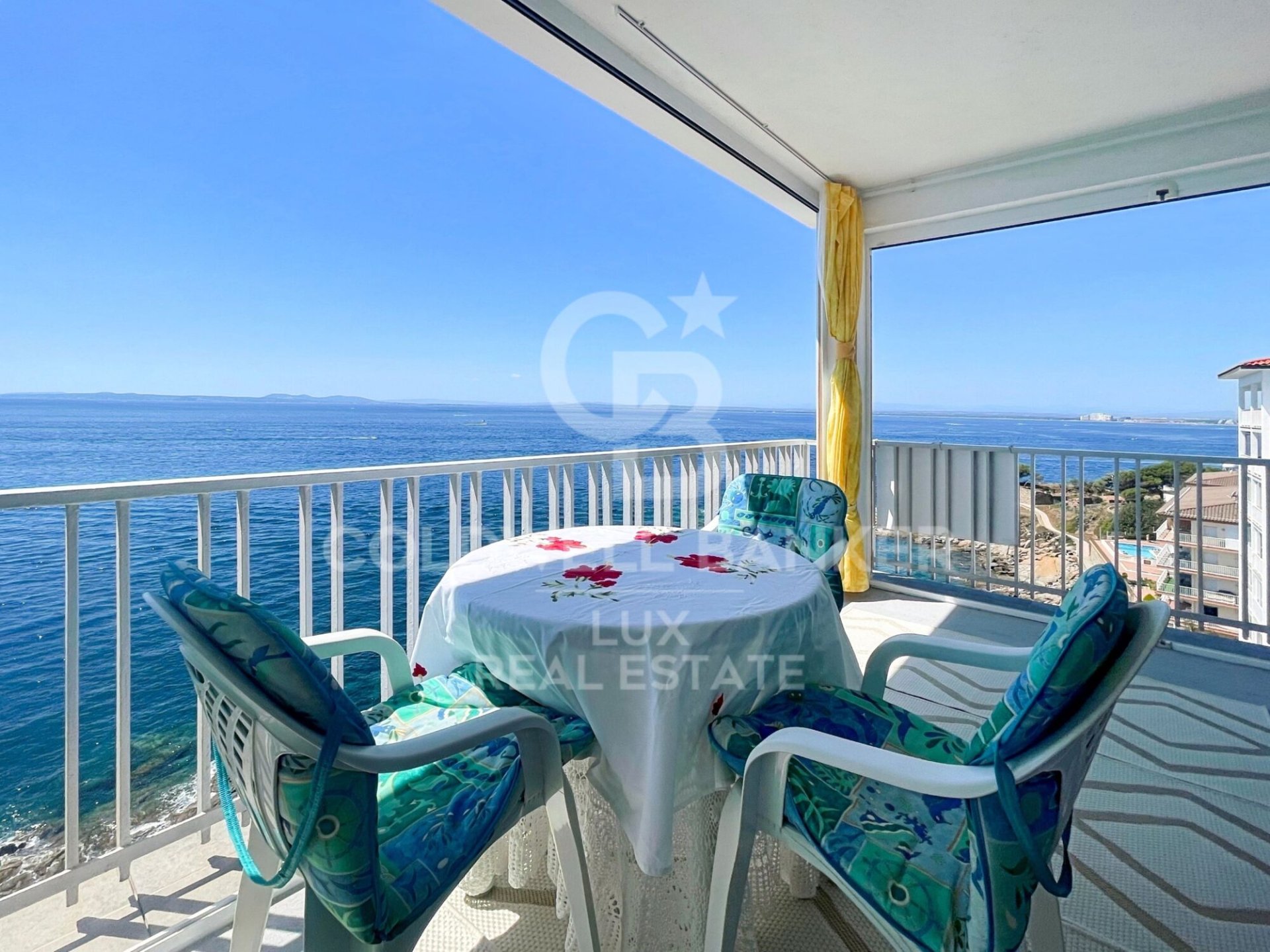 Penthouse in Roses, Girona, Spain 3 bedrooms, 84 sq.m. No. 160072