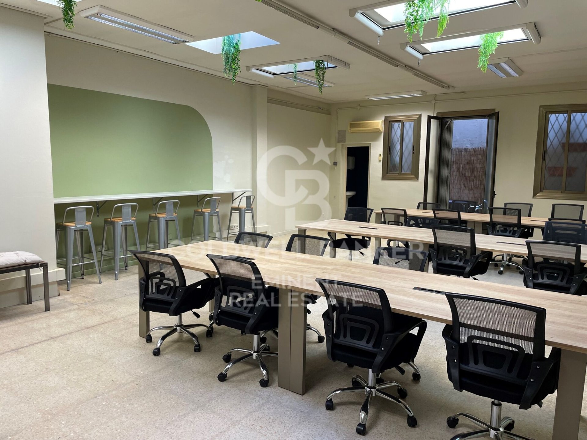 Oficina en Barcelona, España 180 m2 No. 160460