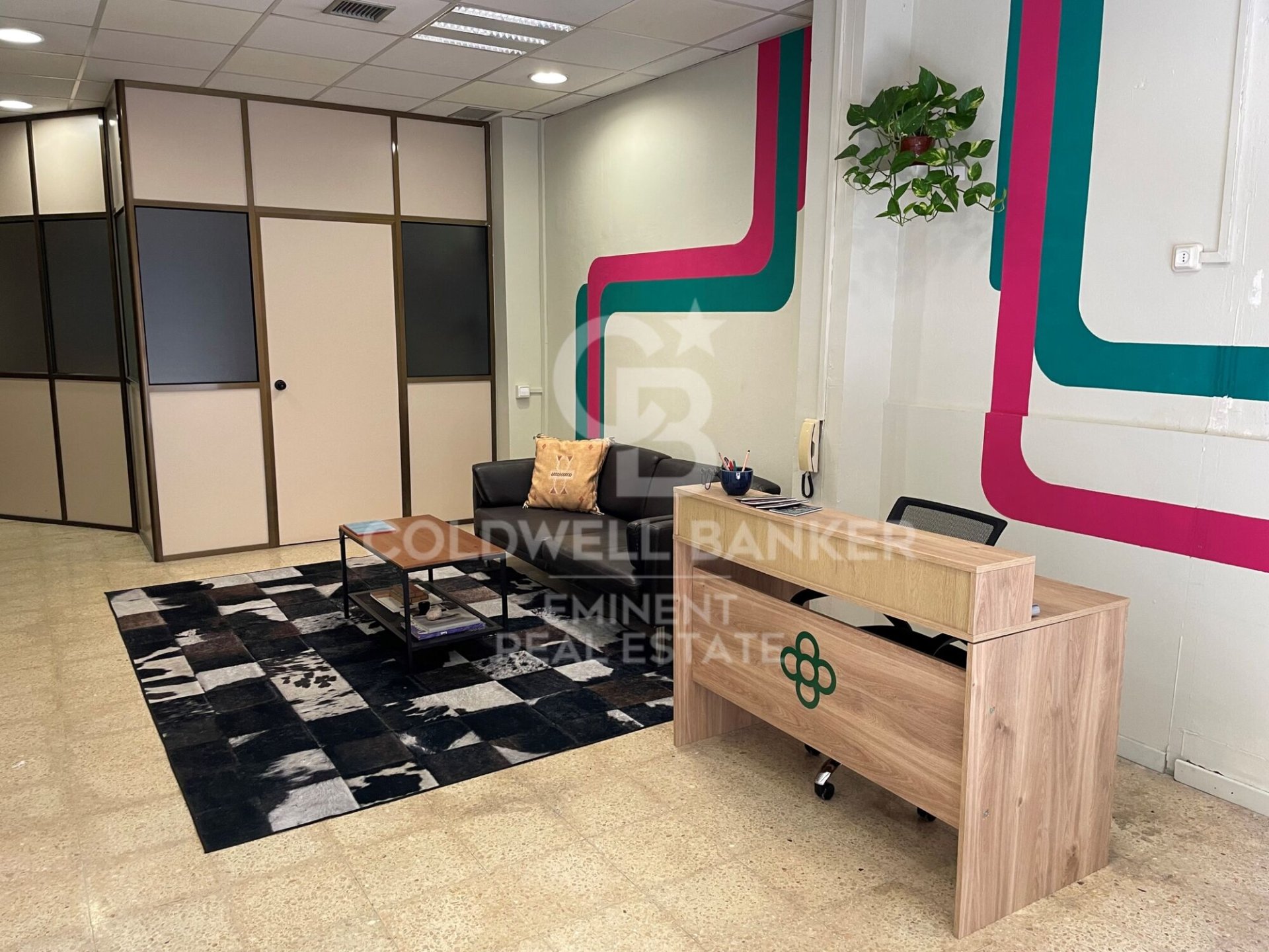 Oficina en Barcelona, España 180 m2 No. 160460