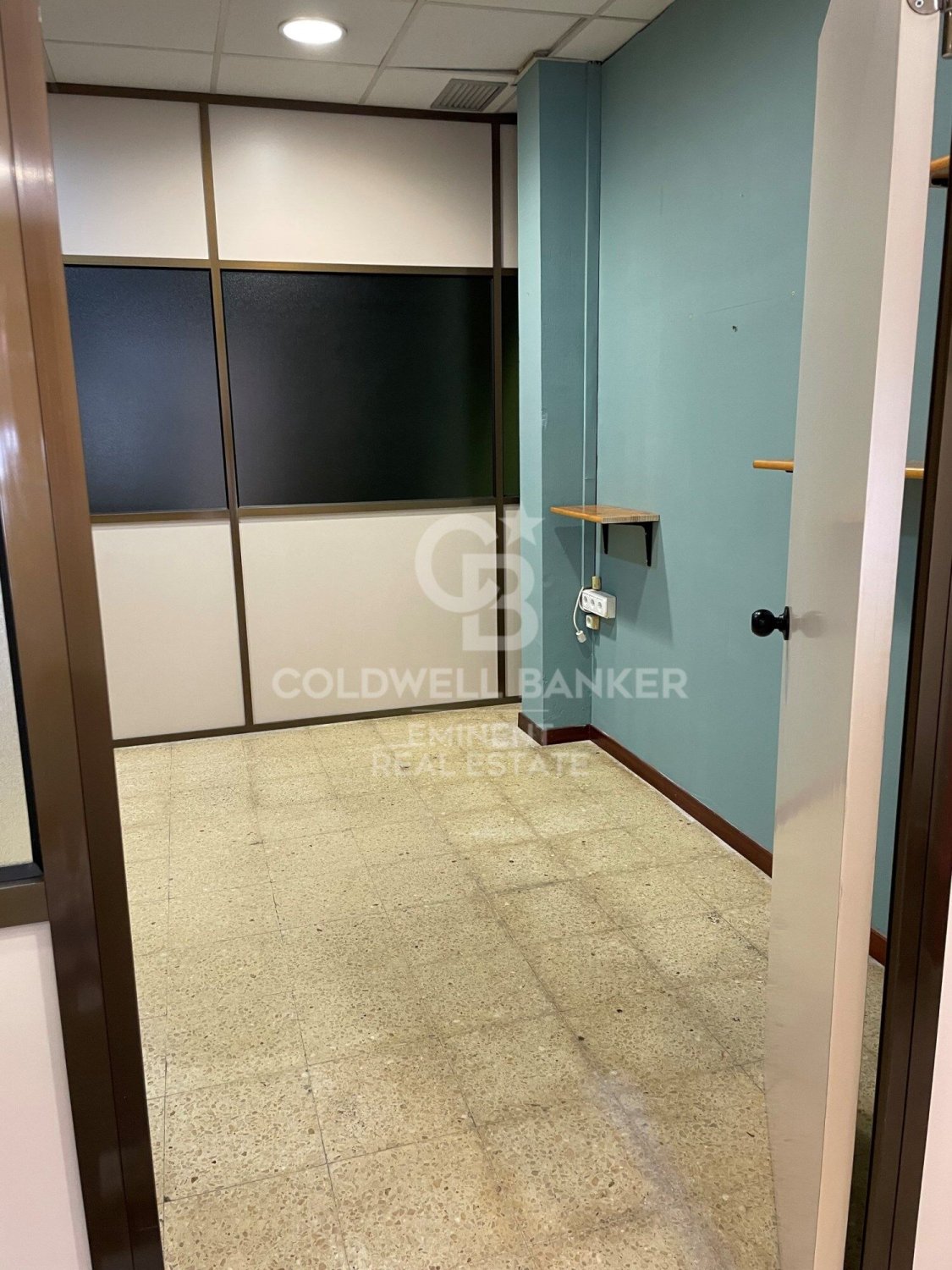 Oficina en Barcelona, España 180 m2 No. 160460