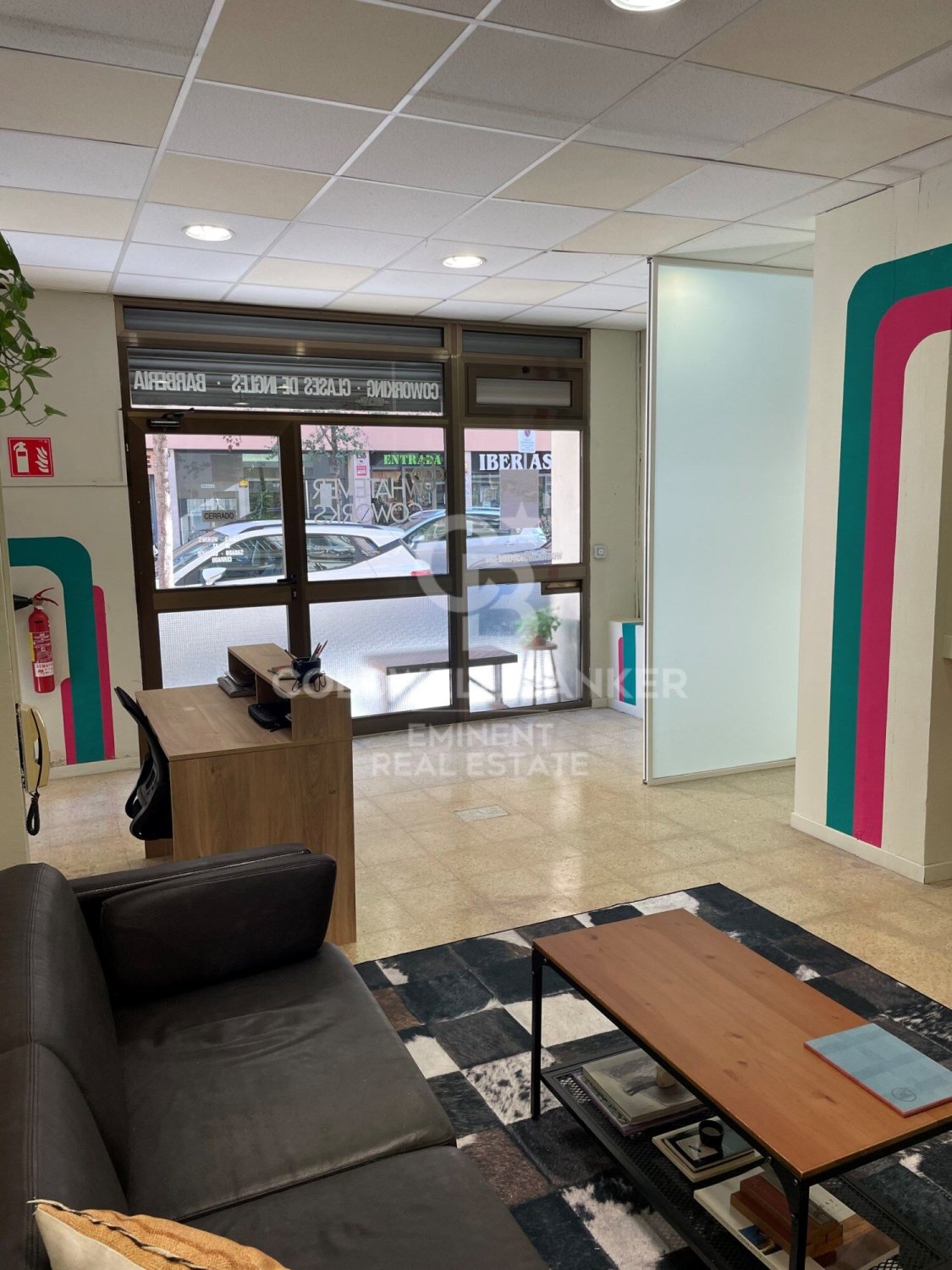 Oficina en Barcelona, España 180 m2 No. 160460