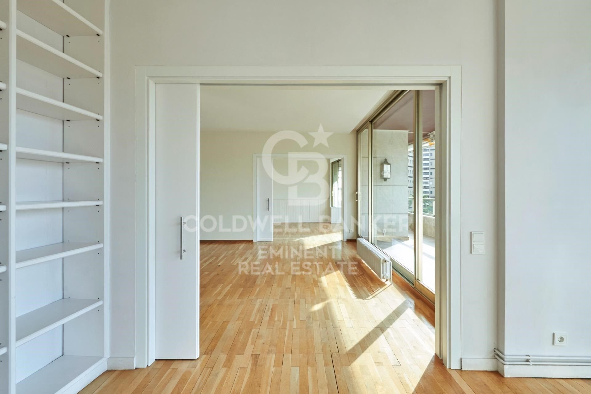 Apartamento en Barcelona, España 5 dormitorios, 250 m2 No. 160454
