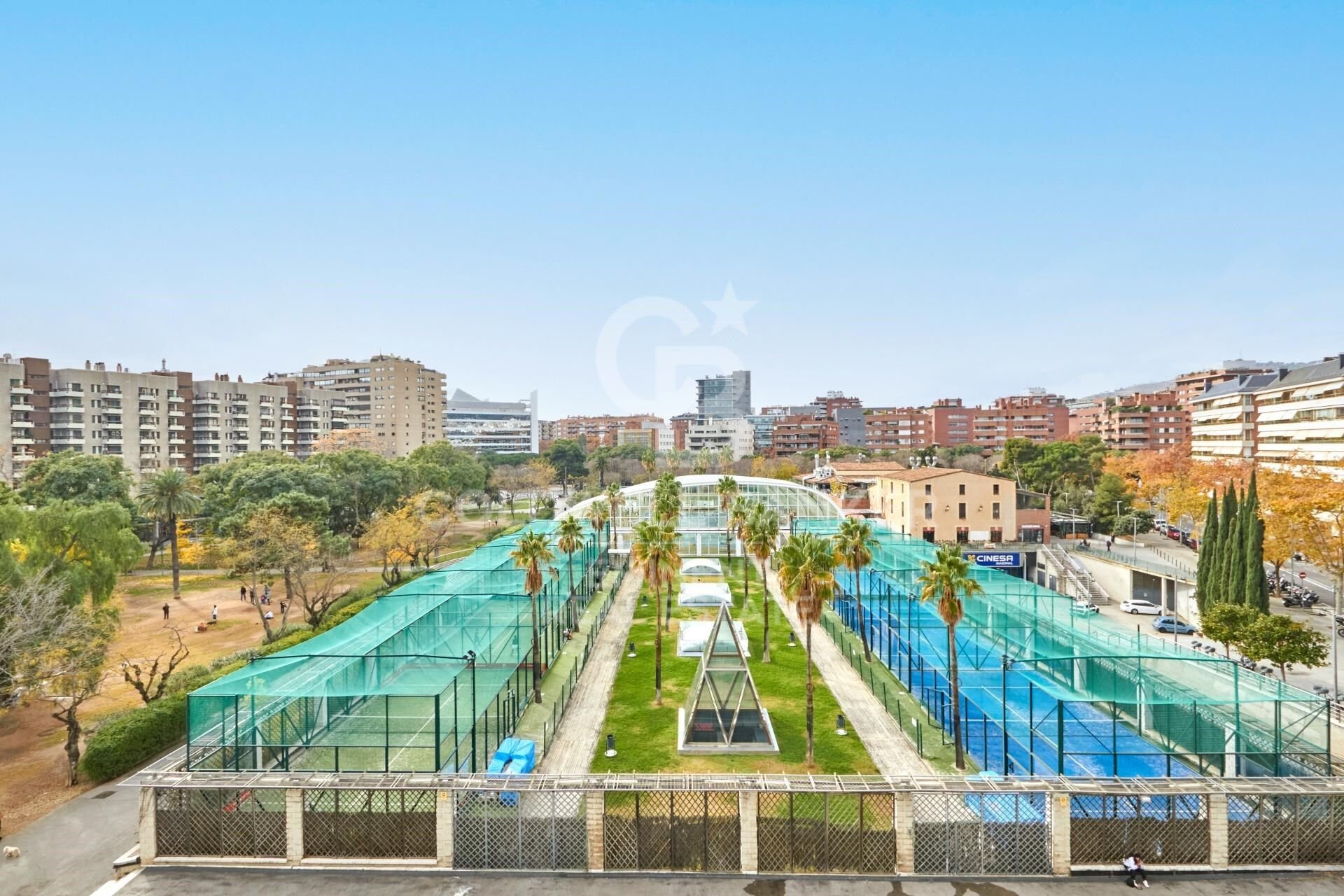 Apartamento en Barcelona, España 5 dormitorios, 250 m2 No. 160454