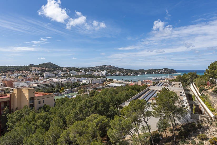 Apartament w Santa Ponsa, Mallorca, Hiszpania 4 sypialnie, 137 mkw. nr 147948
