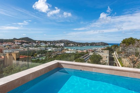 Apartamento en Santa Ponsa, Mallorca, España 4 dormitorios, 137 m2 No. 147947