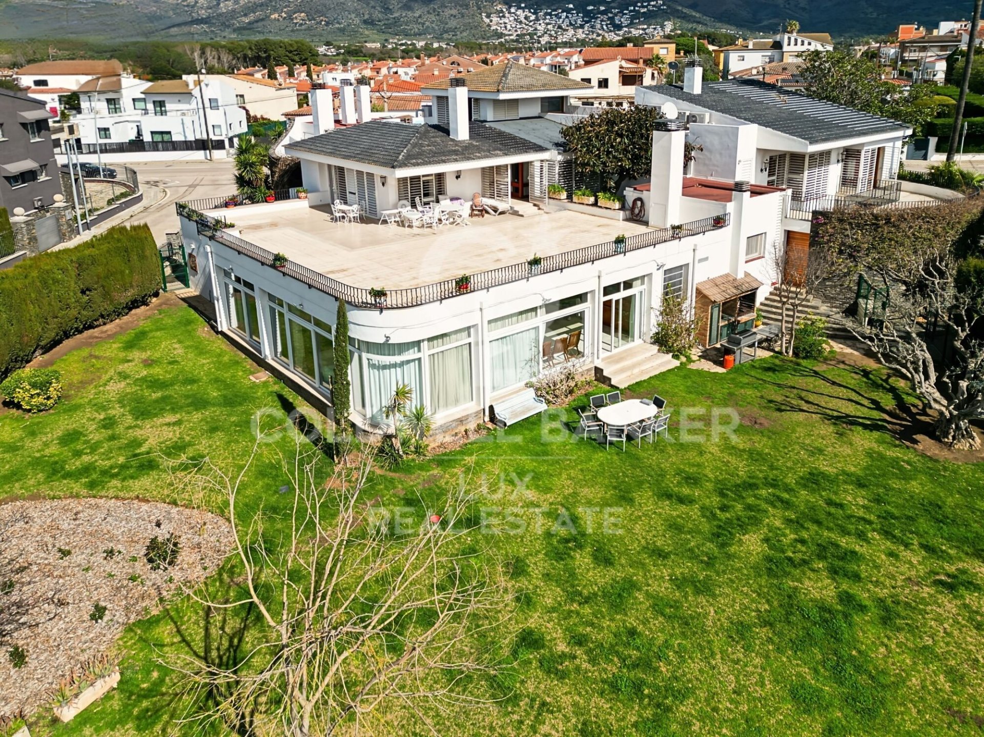 House à Roses, Girona, Espagne 6 chambres, 975 m2 No. 159369