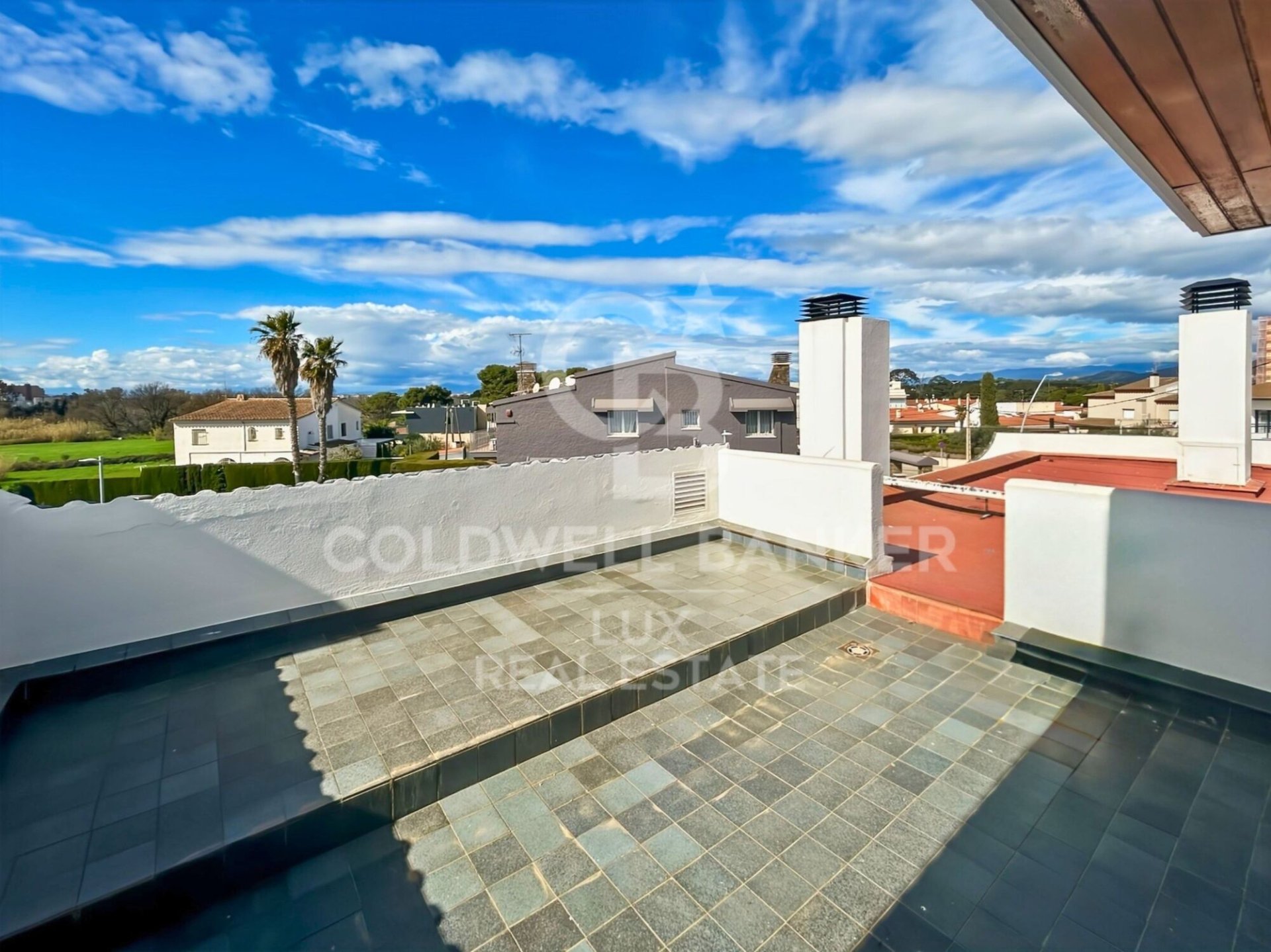 House à Roses, Girona, Espagne 6 chambres, 975 m2 No. 159369