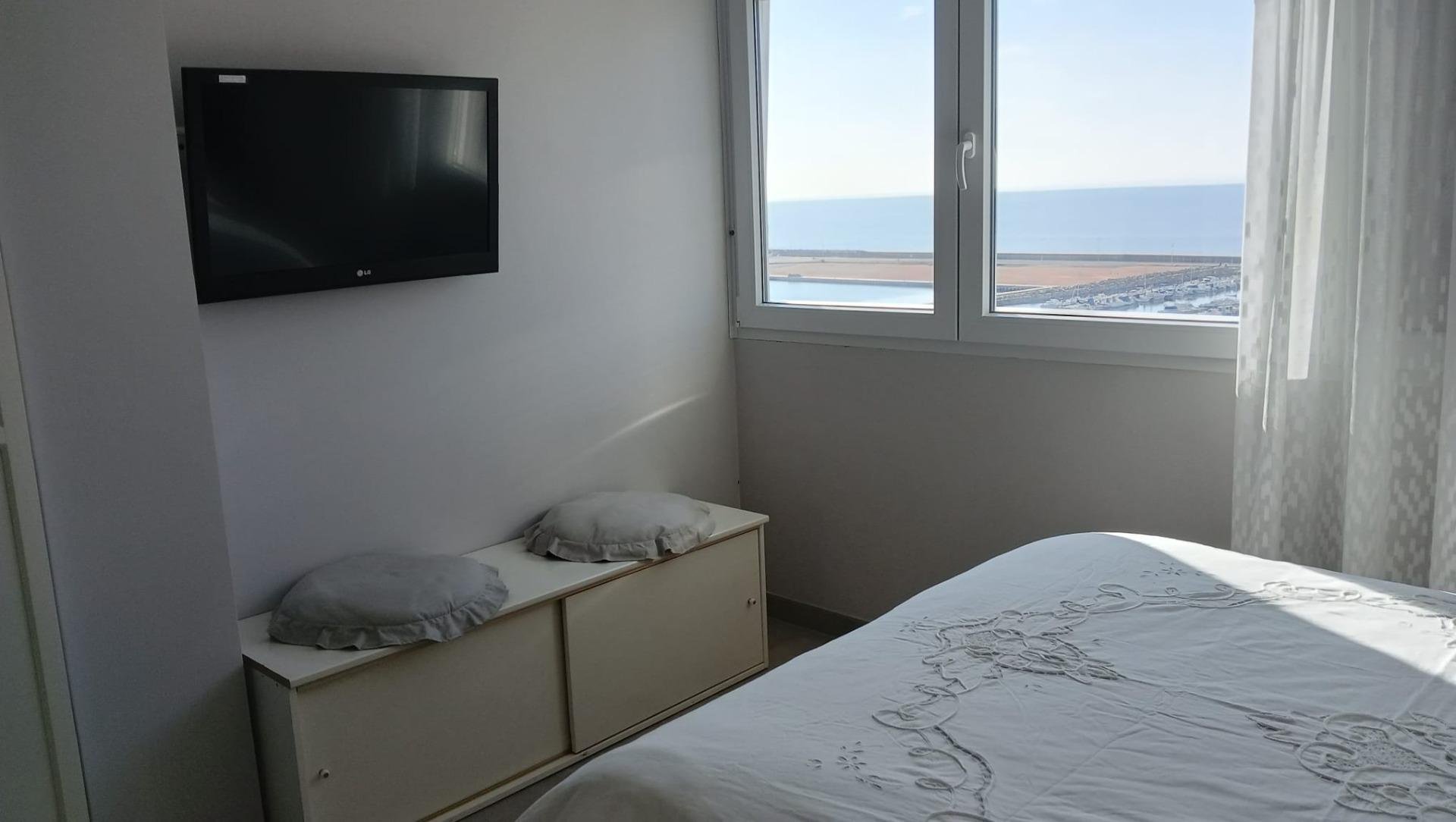 Appartamento a Torrevieja, Alicante, Spagna 2 camere da letto, 100 mq. N° 146824