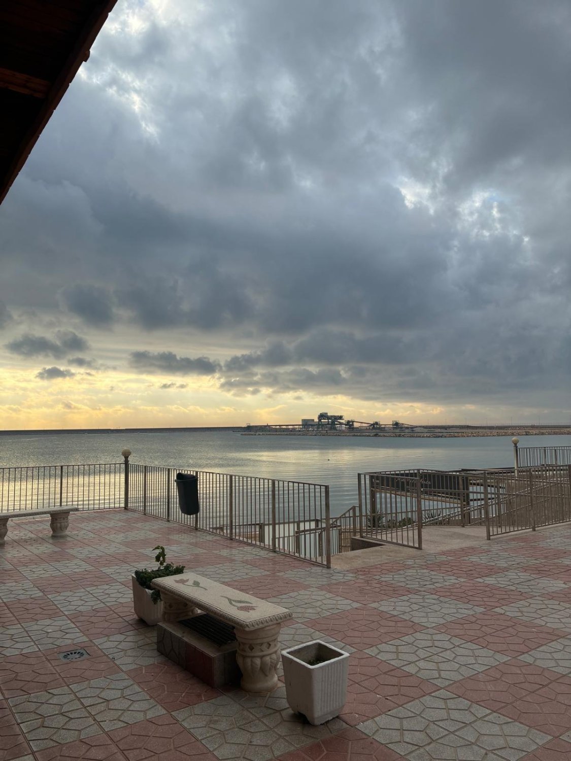 Appartamento a Torrevieja, Alicante, Spagna 2 camere da letto, 100 mq. N° 146824