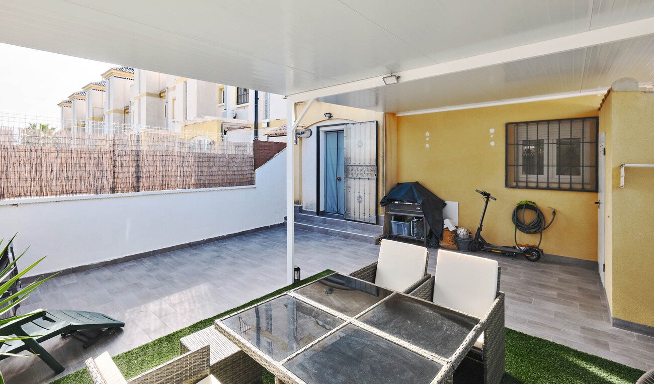 Townhouse in Guardamar del Segura, Alicante, Spanien 3 Schlafzimmer,  Nr. 146820