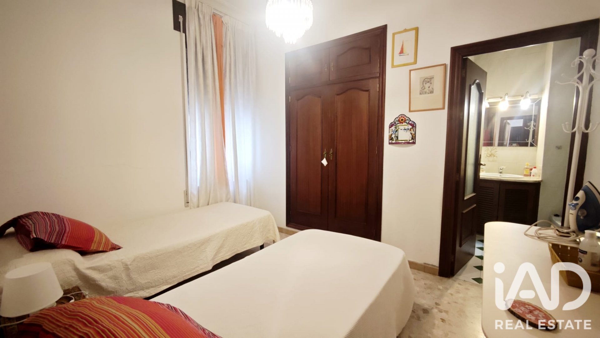 House in Lepe, Huelva, Spain 5 bedrooms, 285 sq.m. No. 187704
