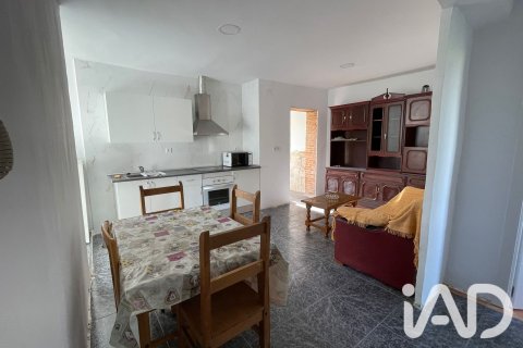 Apartment à Puertollano, Ciudad Real, Espagne 2 chambres, 61 m2 No. 187699