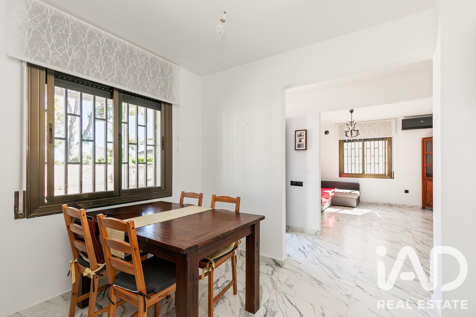 Casa a El Vendrell, Tarragona, Spagna 6 camere da letto, 227 mq. N° 187700