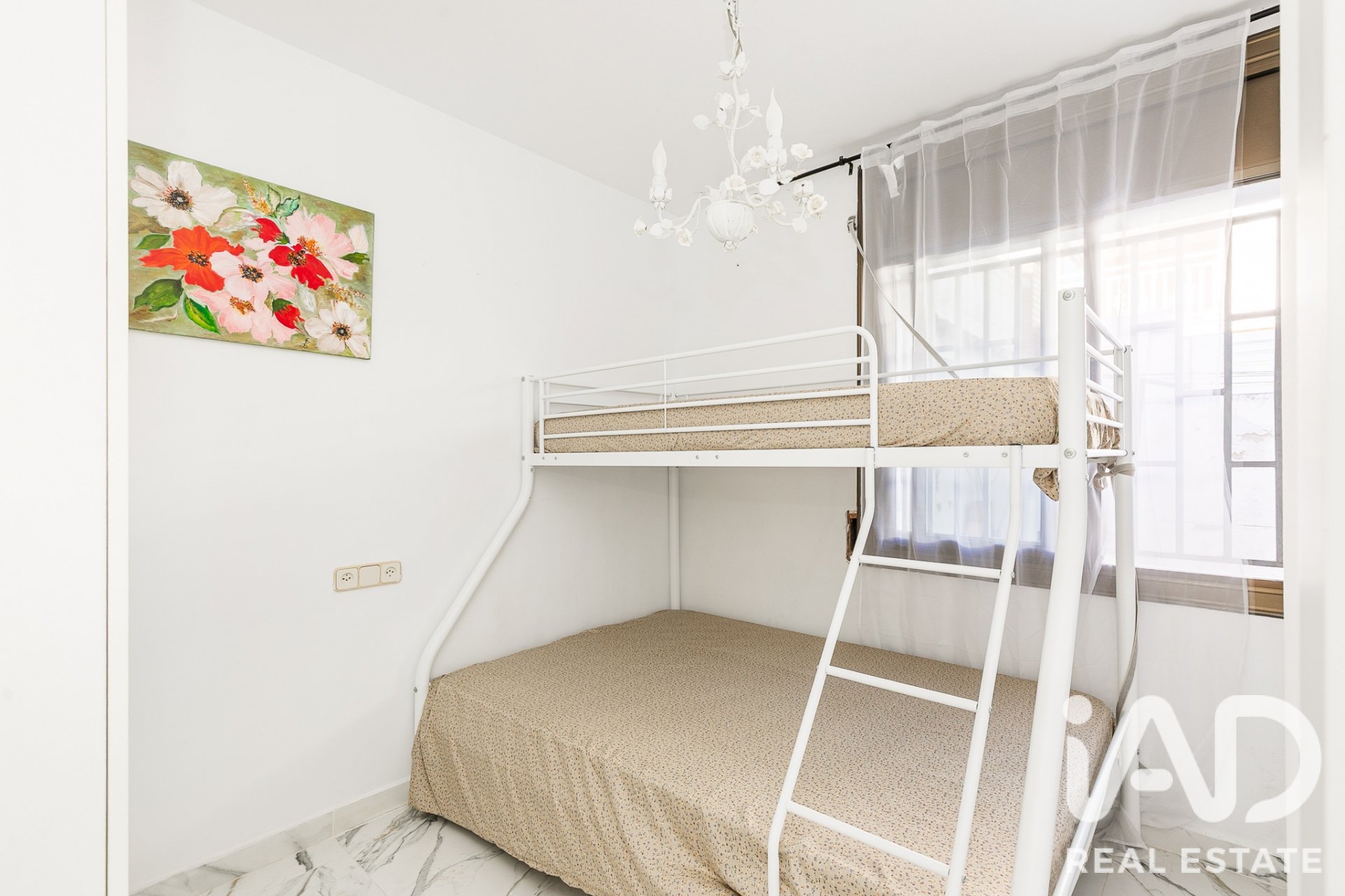 Casa a El Vendrell, Tarragona, Spagna 6 camere da letto, 227 mq. N° 187700